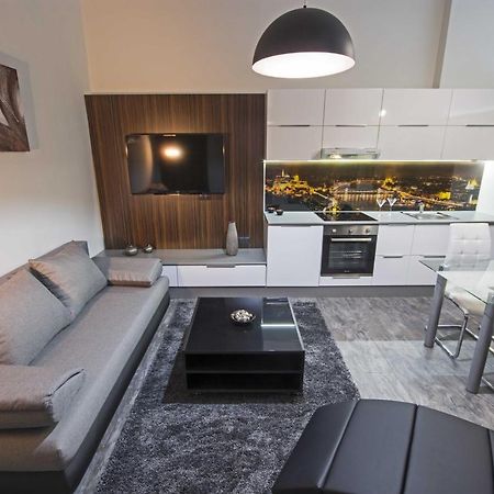 Dolce Vita Lux Budapest Luaran gambar