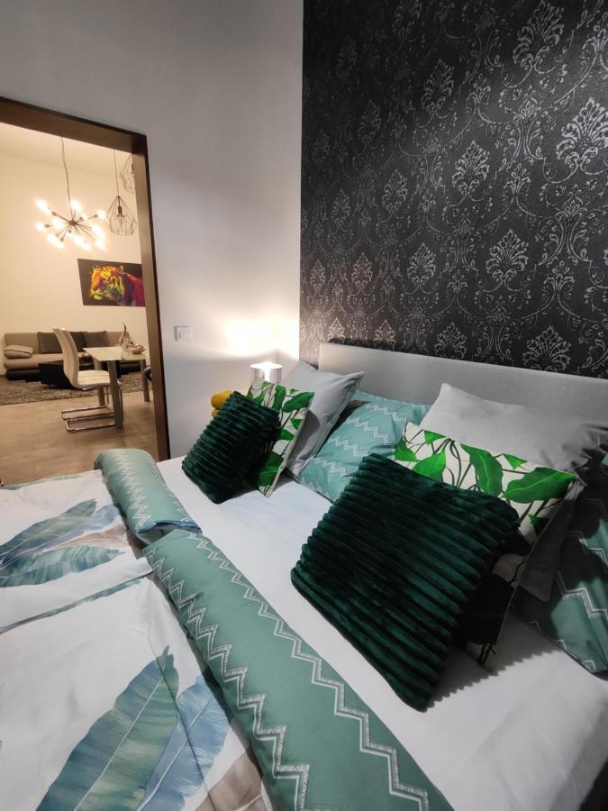 Dolce Vita Lux Budapest Luaran gambar